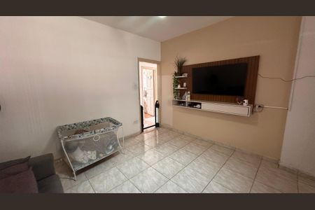 Casa à venda com 2 quartos, 155m² em Vila Cordeiro, São Paulo