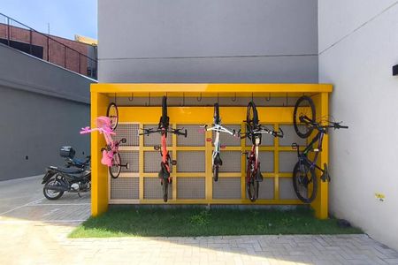 Apartamento à venda com 38m², 2 quartos e sem vaga Apartamento à venda com 38m², 2 quartos e sem vagaÁrea comum - Bicicletário
