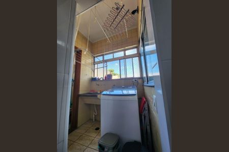 Apartamento à venda com 80m², 3 quartos e 1 vagaÁrea de serviço