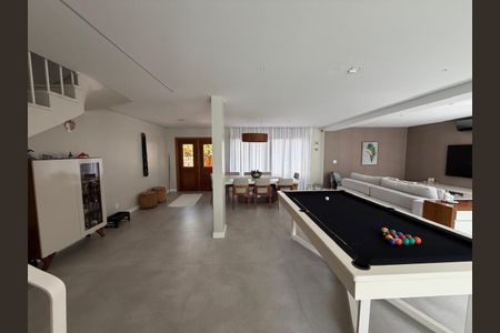 Sala de casa de condomínio à venda com 3 quartos, 213m² em Santana, São Paulo