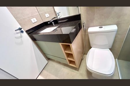 Casa para alugar com 100m², 2 quartos e sem vagaBanheiro da Suíte