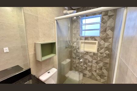 Casa para alugar com 100m², 2 quartos e sem vagaBanheiro da Suíte