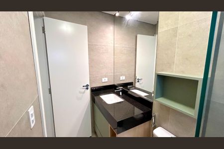 Casa para alugar com 100m², 2 quartos e sem vagaBanheiro da Suíte