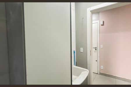 Apartamento à venda com 38m², 1 quarto e sem vagaÁrea de Serviço