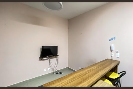 Sala/cozinha de apartamento à venda com 1 quarto, 38m² em Vila Granada, São Paulo