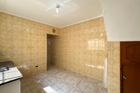 Casa para alugar com 195m², 3 quartos e 2 vagasCozinha 