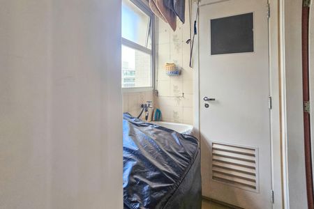 Apartamento para alugar com 117m², 3 quartos e 1 vaga