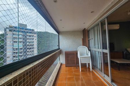 Apartamento para alugar com 117m², 3 quartos e 1 vaga