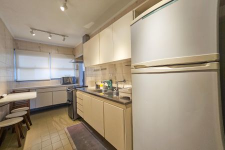 Apartamento para alugar com 117m², 3 quartos e 1 vaga