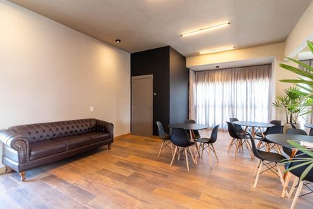 Apartamento para alugar com 26m², 1 quarto e sem vagaÁrea comum - Salão de festas