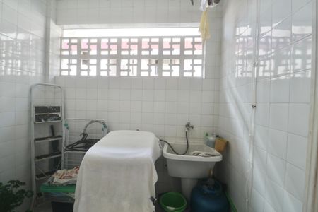 Apartamento para alugar com 75m², 1 quarto e 1 vagaÁrea de Serviço