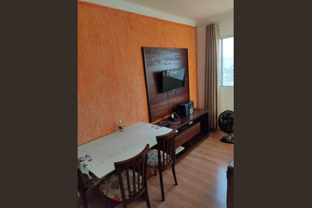 Sala de apartamento à venda com 2 quartos, 45m² em Parque Guarapiranga, São Paulo