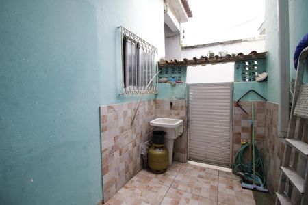 Casa para alugar com 52m², 2 quartos e sem vagaÁrea de Serviço