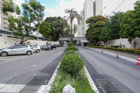 Apartamento para alugar com 57m², 2 quartos e 1 vagaFachada