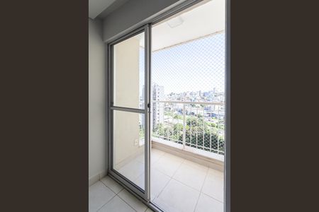 Apartamento para alugar com 57m², 2 quartos e 1 vagaVaranda da sala