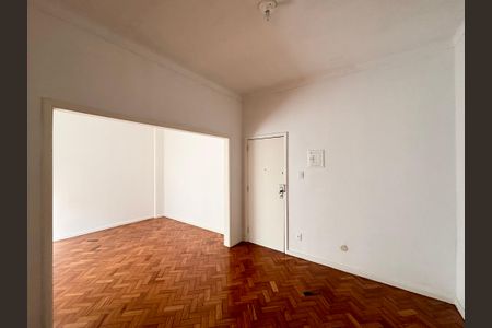 Apartamento à venda com 36m², 1 quarto e sem vagaQuarto