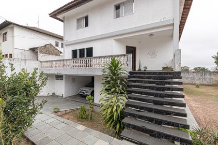 Casa para alugar com 560m², 5 quartos e 8 vagasFachada Interna 