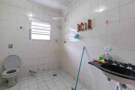 Casa para alugar com 560m², 5 quartos e 8 vagasBanheiro