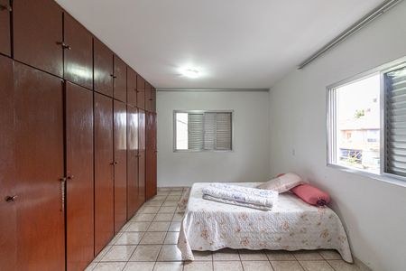 Casa para alugar com 560m², 5 quartos e 8 vagasSuíte 1
