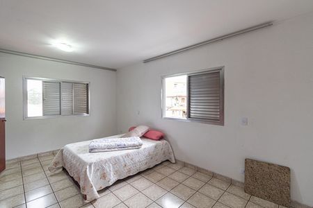 Casa para alugar com 560m², 5 quartos e 8 vagasSuíte 1