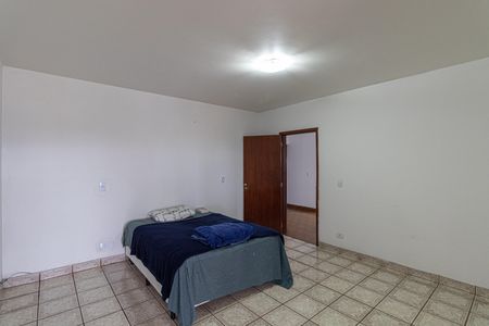 Casa para alugar com 560m², 5 quartos e 8 vagasQuarto 3