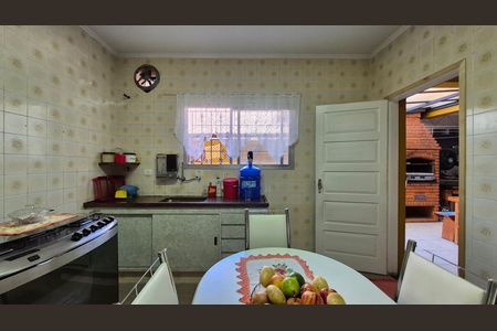 Casa à venda com 96m², 3 quartos e 1 vaga Casa à venda com 96m², 3 quartos e 1 vagaCozinha