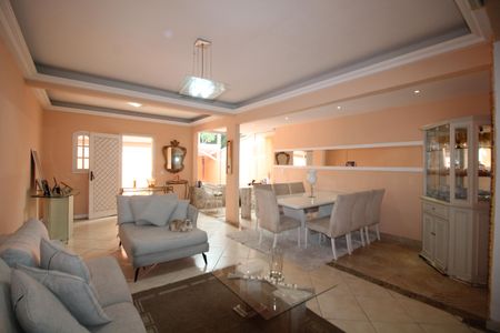 Sala de casa para alugar com 3 quartos, 180m² em Jacarepaguá, Rio de Janeiro