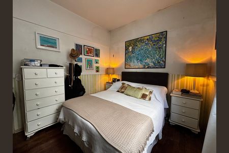Apartamento à venda com 117m², 3 quartos e 2 vagas Apartamento à venda com 117m², 3 quartos e 2 vagasQuarto 2