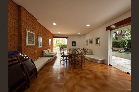 Apartamento à venda com 117m², 3 quartos e 2 vagas Apartamento à venda com 117m², 3 quartos e 2 vagasHall 2