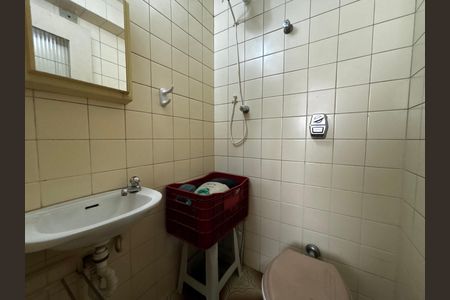 Apartamento à venda com 117m², 3 quartos e 2 vagas Apartamento à venda com 117m², 3 quartos e 2 vagasLavabo