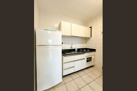 Apartamento para alugar com 63m², 2 quartos e 1 vagaCozinha