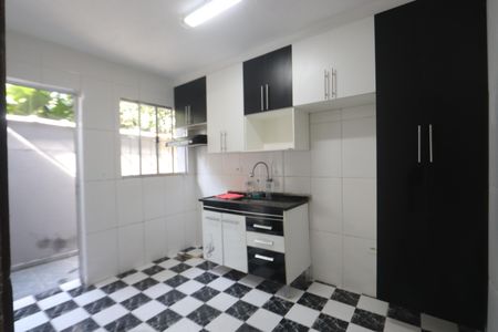 Casa para alugar com 70m², 2 quartos e 1 vagaCozinha