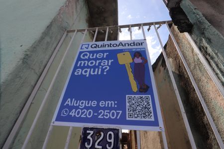 Casa para alugar com 70m², 2 quartos e 1 vagaPlaca