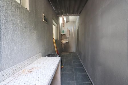 Casa para alugar com 70m², 2 quartos e 1 vagaÁrea de Serviço