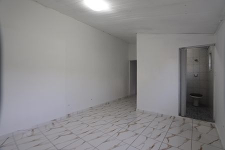 Casa para alugar com 70m², 2 quartos e 1 vagaSuíte