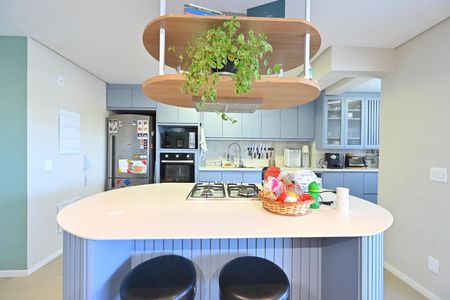 Apartamento à venda com 95m², 2 quartos e 2 vagas Apartamento à venda com 95m², 2 quartos e 2 vagasCozinha
