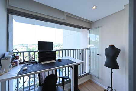 Apartamento à venda com 95m², 2 quartos e 2 vagas Apartamento à venda com 95m², 2 quartos e 2 vagasSuíte
