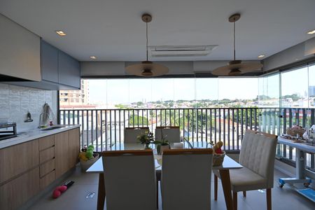 Apartamento à venda com 95m², 2 quartos e 2 vagas Apartamento à venda com 95m², 2 quartos e 2 vagasVaranda