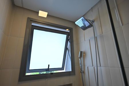 Apartamento à venda com 95m², 2 quartos e 2 vagas Apartamento à venda com 95m², 2 quartos e 2 vagasBanheiro da Suíte