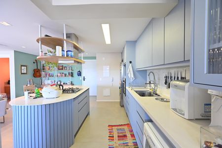 Apartamento à venda com 95m², 2 quartos e 2 vagas Apartamento à venda com 95m², 2 quartos e 2 vagasCozinha