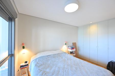 Apartamento à venda com 95m², 2 quartos e 2 vagas Apartamento à venda com 95m², 2 quartos e 2 vagasSuíte