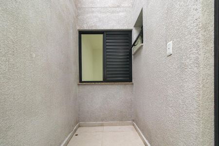 Apartamento para alugar com 36m², 1 quarto e sem vagaQuintal
