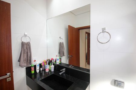 Casa de condomínio para alugar com 285m², 3 quartos e 6 vagas