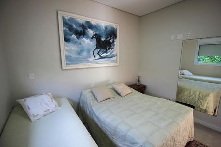 Casa de condomínio para alugar com 285m², 3 quartos e 6 vagas