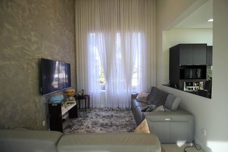 Casa de condomínio para alugar com 285m², 3 quartos e 6 vagas