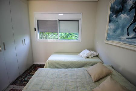 Casa de condomínio para alugar com 285m², 3 quartos e 6 vagas