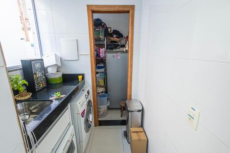 Apartamento à venda com 85m², 3 quartos e 2 vagasarea de serviço