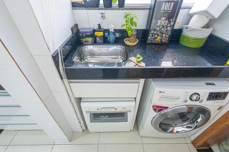 Apartamento à venda com 85m², 3 quartos e 2 vagasarea de serviço
