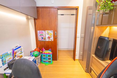 Apartamento à venda com 85m², 3 quartos e 2 vagasquarto 3