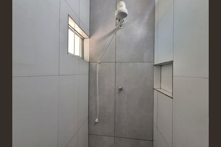 Casa à venda com 100m², 2 quartos e 4 vagas